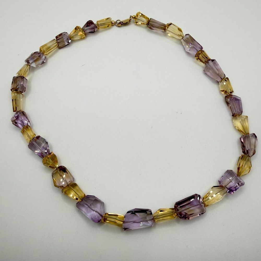 ~17.75" Faceted  "freeform" cut, graduated AMETRINE necklace w/ 14kt YG‎ clasp!